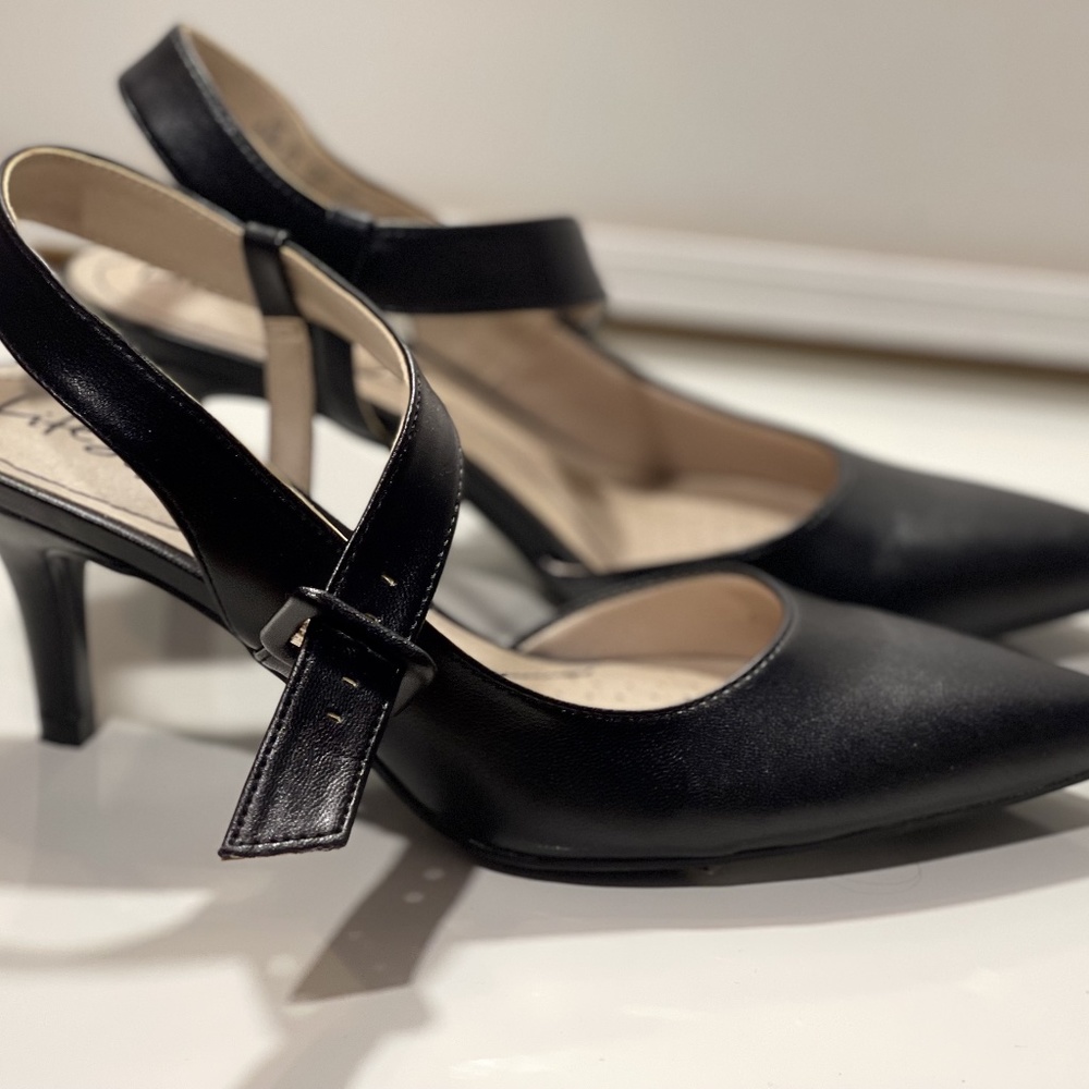 Ladies Life Stride Sansa comfort pump (Black)